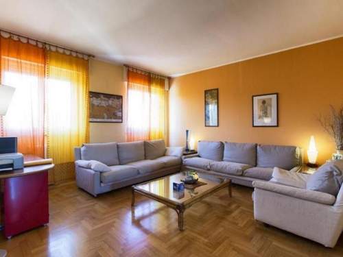 Ferienwohnung Wohnung in Quarto Cagnino mit Terrasse
