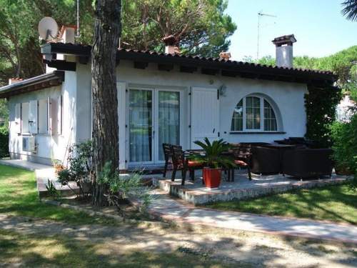 Ferienhaus 'Villa Edera' mit privatem Garten