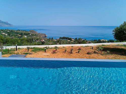 Ferienhaus Charming Villa Antonella with pool and sea view
