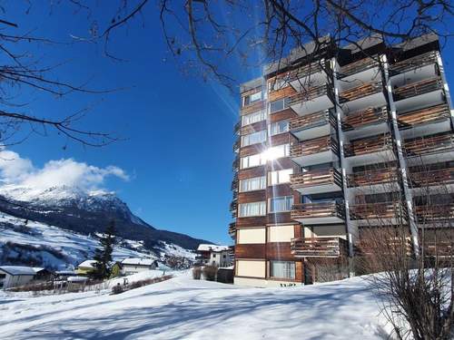 Ferienwohnung Tgesa Piz Mez 24 Appartement/Fewo, Dusche, WC, 2 Schlafräume
