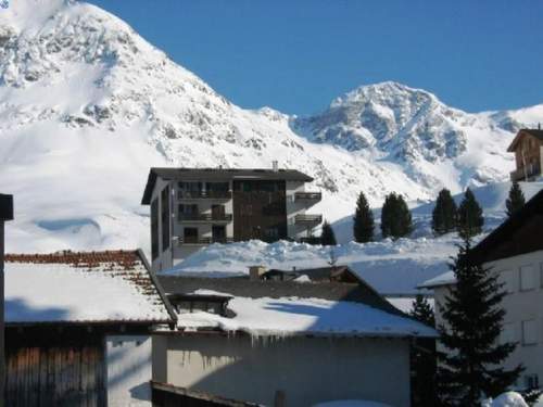 Ferienwohnung Curtinfess Rezzonico Appartement/Fewo, Bad, WC, 1 Schlafraum