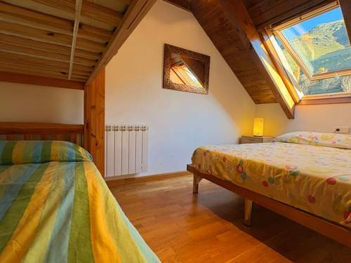 Ferienwohnung Dachgeschosswohnung mit Velux erta 3 Vall de Boí