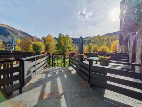 Ferienwohnung Wohnung Besiberri 3 befindet sich im Erdgeschoss mit Terrasse Vall de Boí