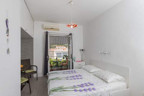 Guest House Bradas-Double Room with Shared Bathroom No3 - Ferienunterkunft in Dubrovnik (2 Personen)