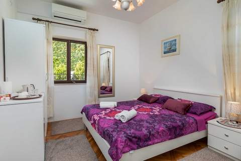 Guest House Cesic - Double Room No8 - Ferienunterkunft in Dubrovnik (2 Personen)