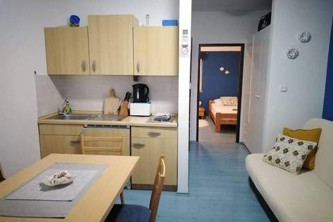 Apartments Marija - One Bedroom Apartment with Balcony (Plavi A3) - Ferienunterkunft in Pirovac (5 Personen)