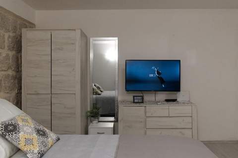 Studio Toniko - Studio Apartment - Ferienunterkunft in Split (2 Personen)