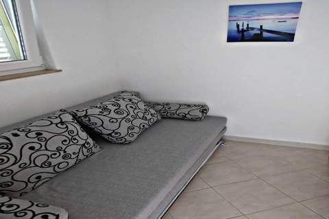 Apartments Pezo - Two Bedroom Apartment with Balcony (Mira 4) - Ferienunterkunft in Baska Voda (4 Personen)