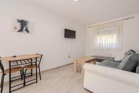 Guest Gouse Stipanovi Dvori - One Bedroom Apartment 4 - Ferienunterkunft in Benkovac (2 Personen)