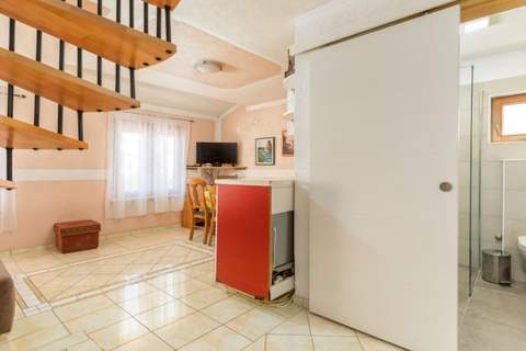 Apartments Manda - One Bedroom Apartment With Terrace (A4) - Ferienunterkunft in Fazana (4 Personen)