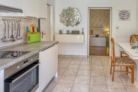 Villa Lara With Pool And Sea View - Four Bedroom Villa With Pool And Sea View - Ferienunterkunft in Sveti Filip i Jakov (7 Personen)