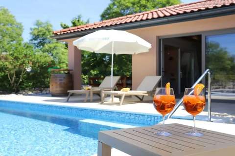 Villa Ulika with Pool - Three bedroom Vila with pool - Ferienunterkunft in Malinska (6 Personen)