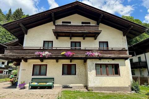 Schusterhaeusl - Ferienunterkunft in Saalbach-Hinterglemm (10 Personen)