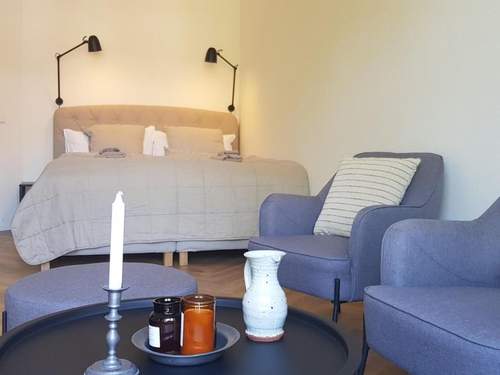 Ferienwohnung Hansekoje mit Balkon & direkt am Hafen