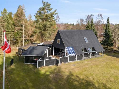 Ferienhaus Ilsebeth - from the sea