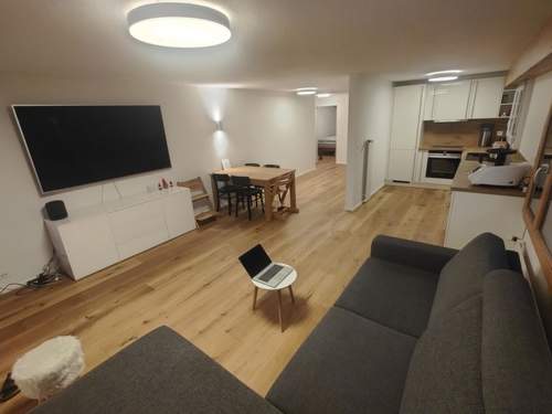Ferienwohnung Lenk Unique Appartement/Fewo, Dusche und Bad, WC, 2 Schlafräume 4-Bettwohnung
