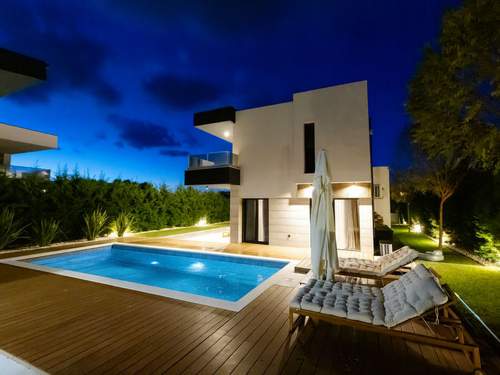Ferienhaus, Villa Luxury Villa Positiva with heated pool
