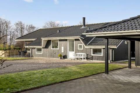 Ferienunterkunft in Otterup (8 Personen)