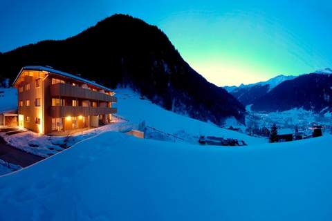 Montafon Chalets - Ferienunterkunft in Gaschurn (4 Personen)