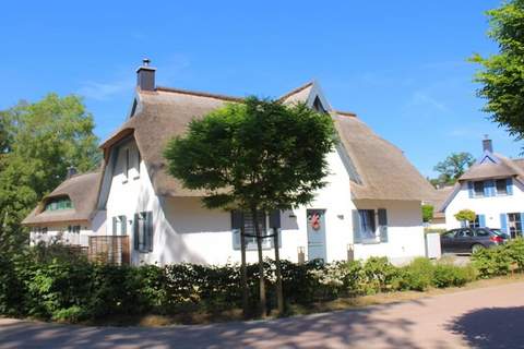 Ferienunterkunft in Glowe (6 Personen)