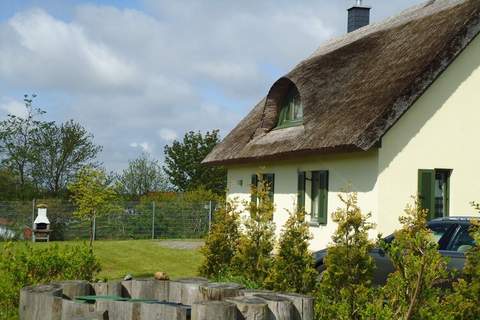Ferienunterkunft in Glowe (4 Personen)