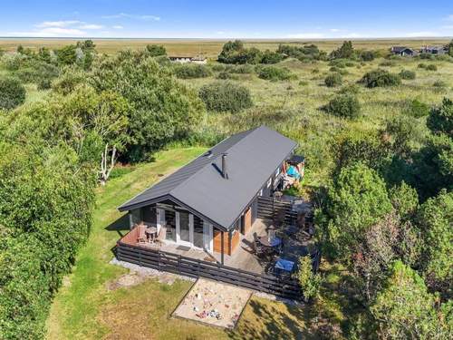 Ferienhaus Gro - 1.6km from the sea