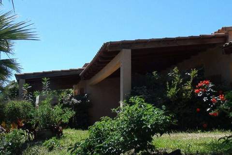Ferienunterkunft in Olmeto Plage (4 Personen)