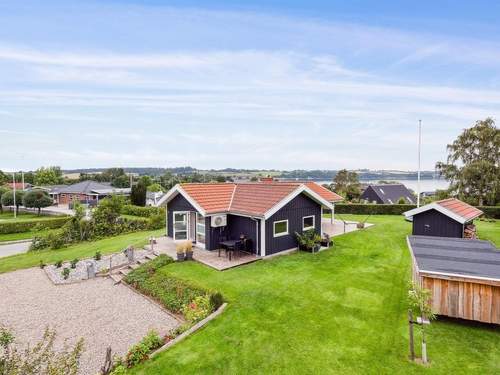 Ferienhaus Hjalmsvider - 300m from the sea