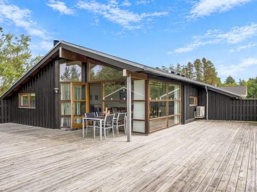 Ferienhaus Thiokk - 1.5km from the sea