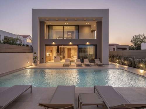 Ferienhaus Sancy Luxury Villa-400m Strand, ''Beheizter'' Pool, Fitnessraum