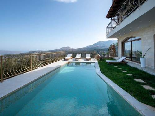 Ferienhaus Geroulios Kastro Villa II - Heated Pool, Jacuzzi