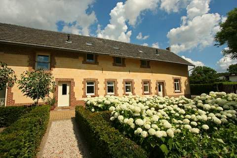 Hoeve in gunne winkel 2 - Bauernhof in Wijlre (6 Personen)