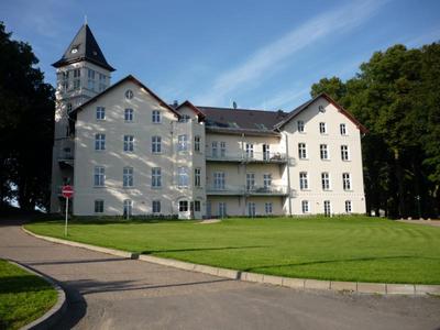 JagdschloÃŸ zu Hohen Niendorf: 2-Zi-Ferienwohnung
