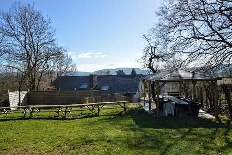 Le Noyer - Ferienhaus in Bra (30 Personen)