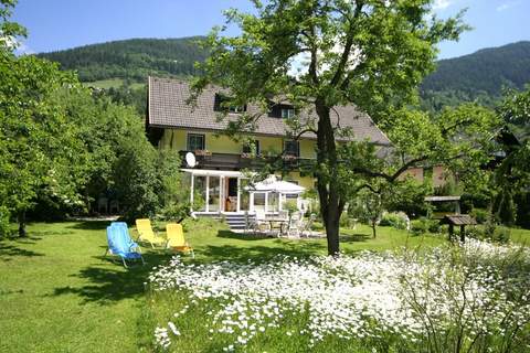 Apartment Hannelore B / 4 P - Ferienunterkunft in Feld am See (4 Personen)