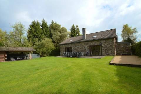 Eau Rouge - Ferienunterkunft in Malmedy-Bevercé (18 Personen)