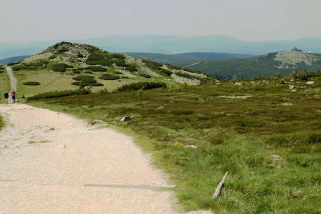 Typische Landschaft auf dem Kamm des Riesengebirges